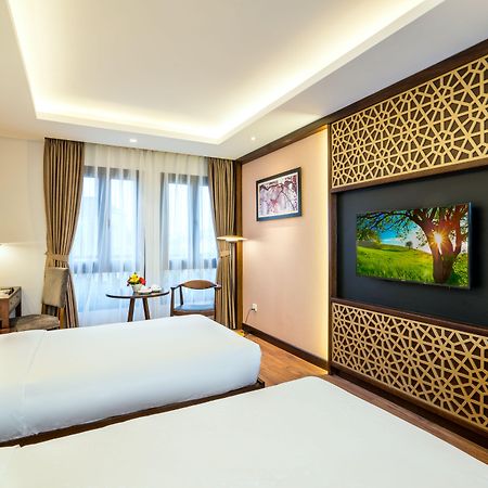 Conifer Grand Hotel Ανόι Εξωτερικό φωτογραφία